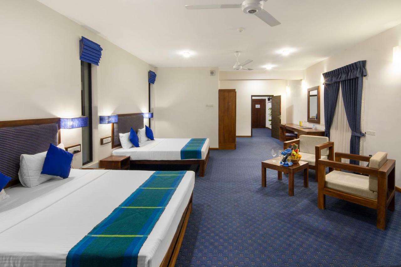 The Blue Wave Hotel Arugam Bay Esterno foto