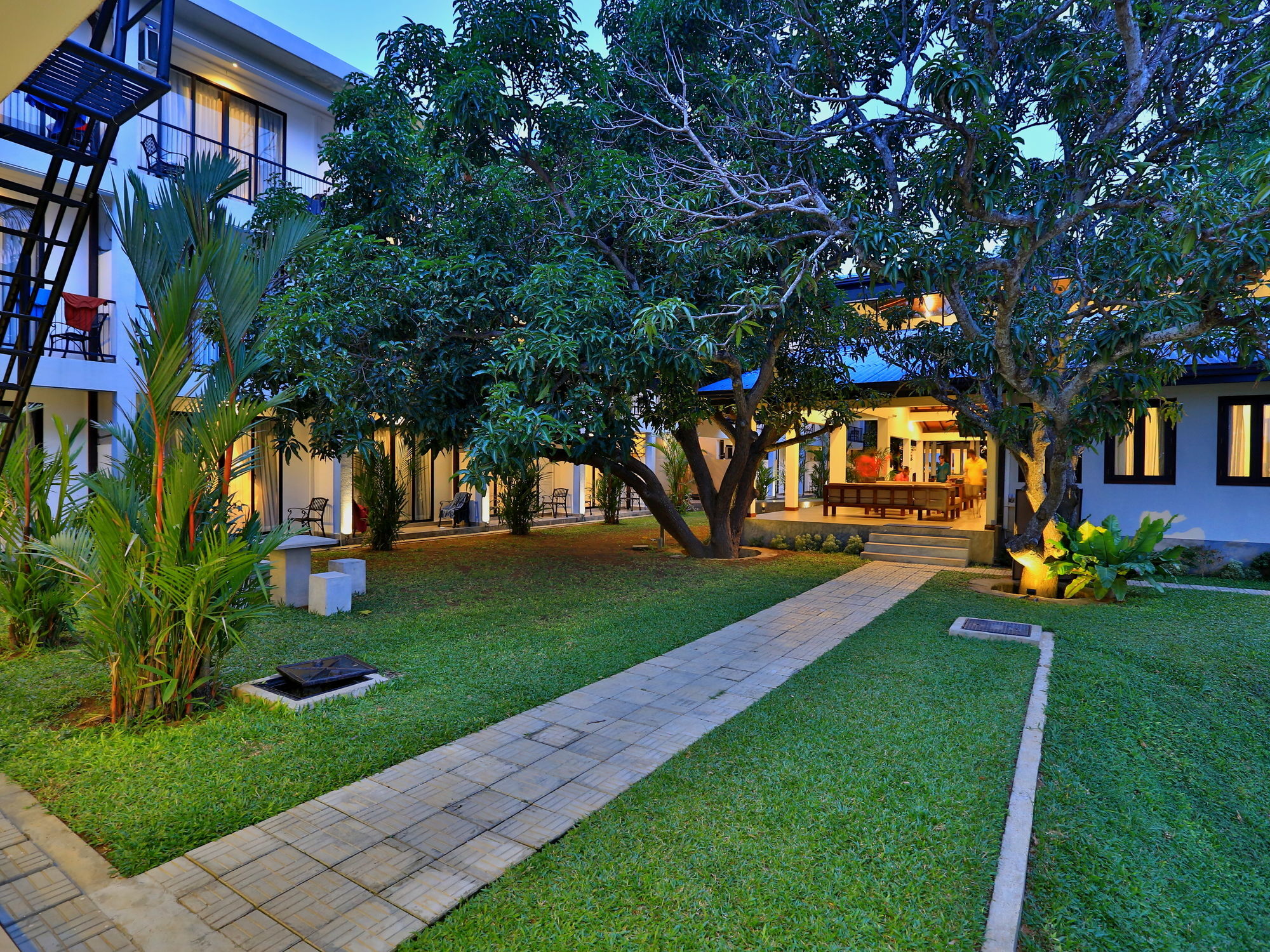 The Blue Wave Hotel Arugam Bay Esterno foto